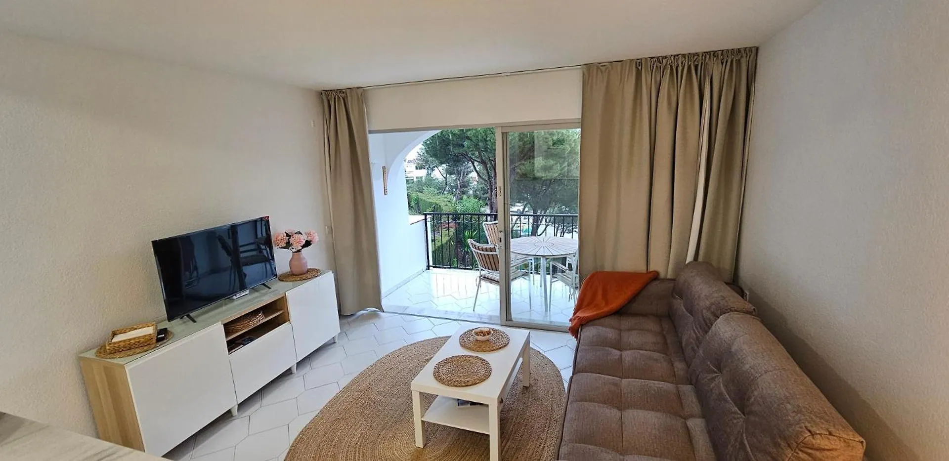 Miraflores Monte B Sitio de Calahonda Apartment