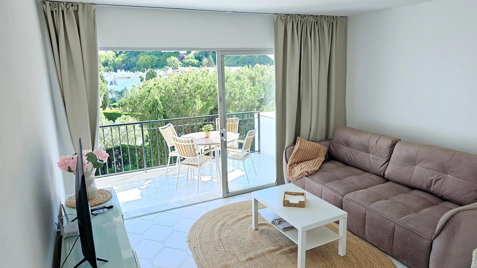 Miraflores Monte B Sitio de Calahonda Apartment